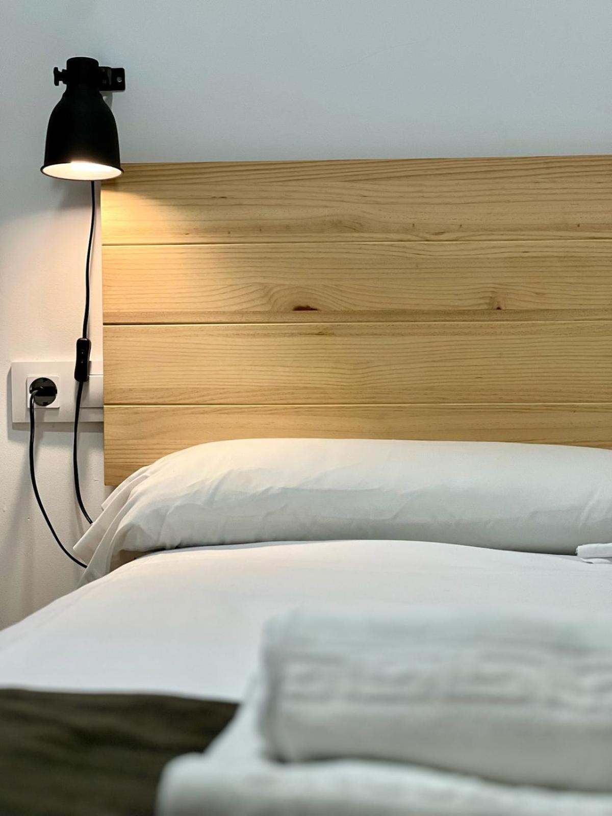 Apartamentos De Pradas Валенсия Экстерьер фото